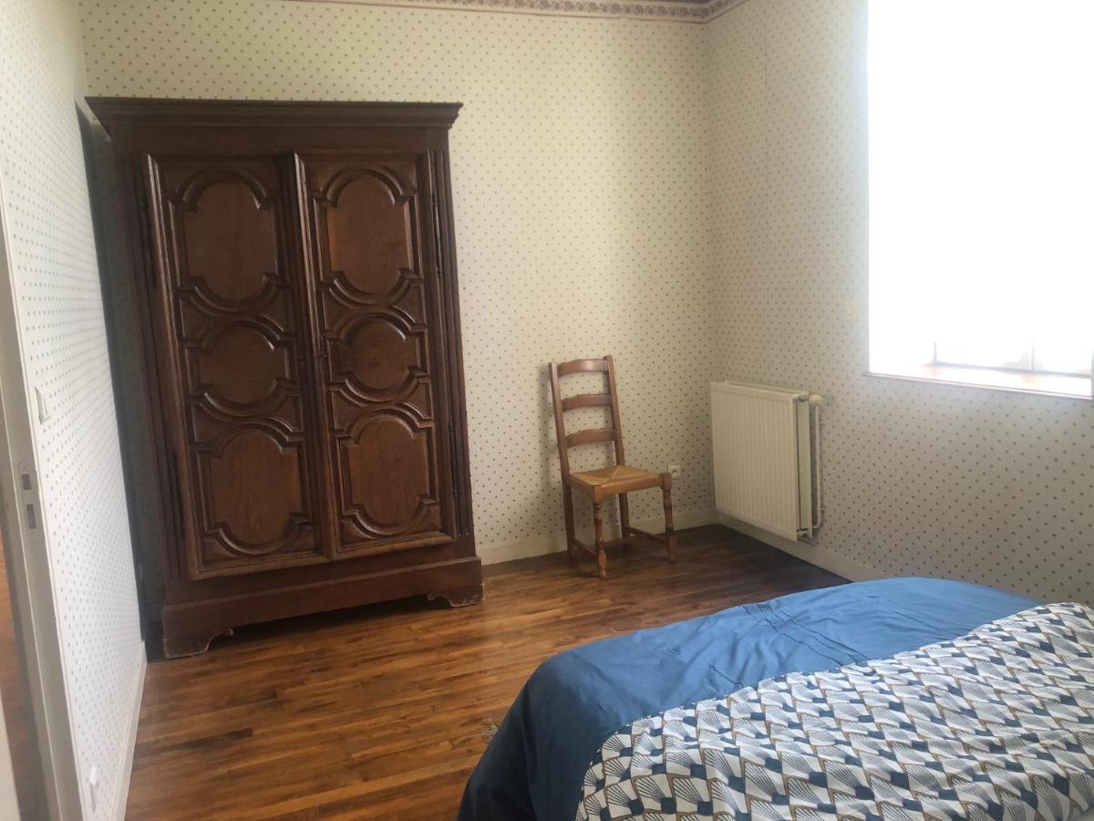 Gite -Belle Maison Dans Une Ancienne Ecole-Tarif Reduit Hors We ! 샹죠 외부 사진
